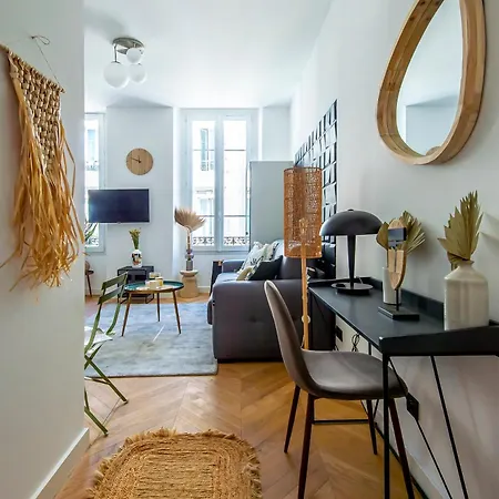 302B Beautiful Studio Refurbished Downtown / Ac Nice Exterior photo